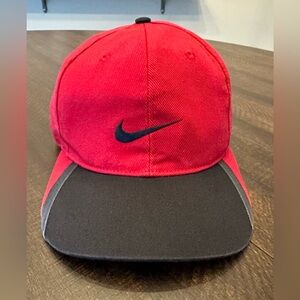 VTG 90s Nike Golf Hat Cap Center Swoosh Strapback Red Embroidered